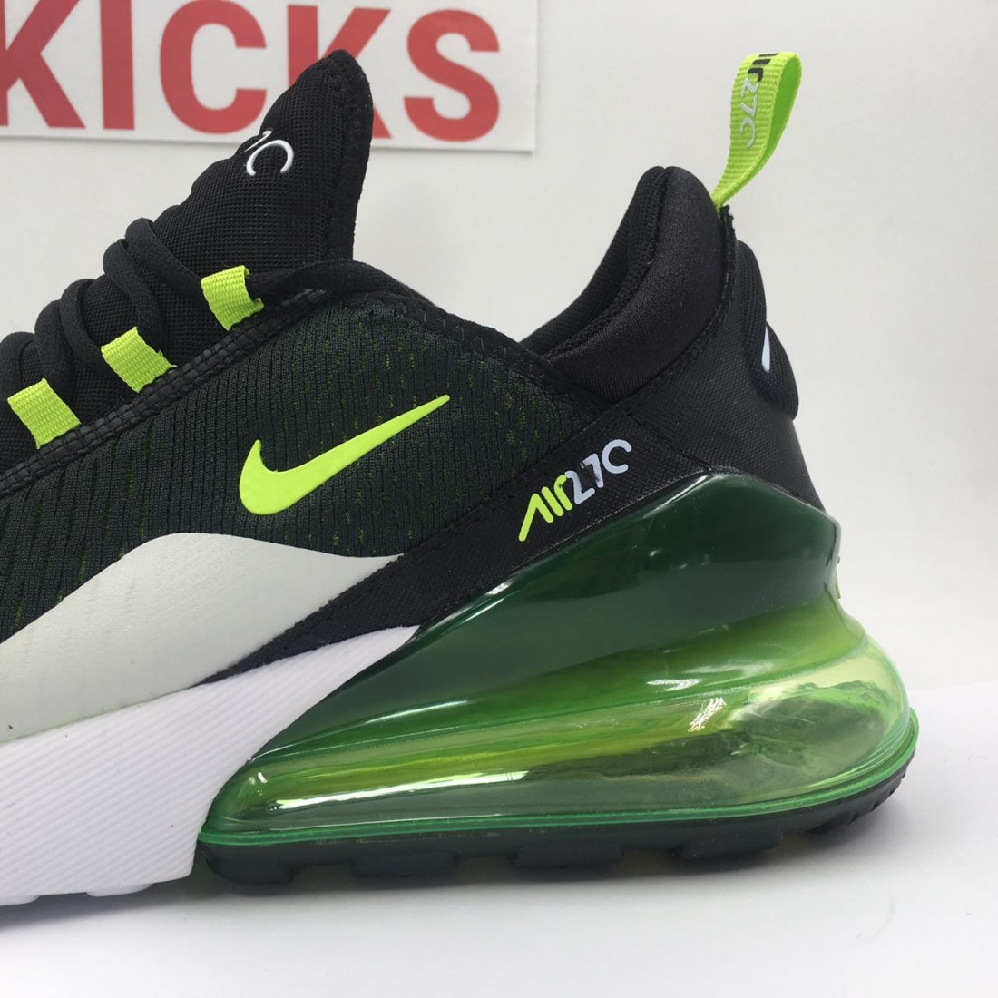 270 air max neon